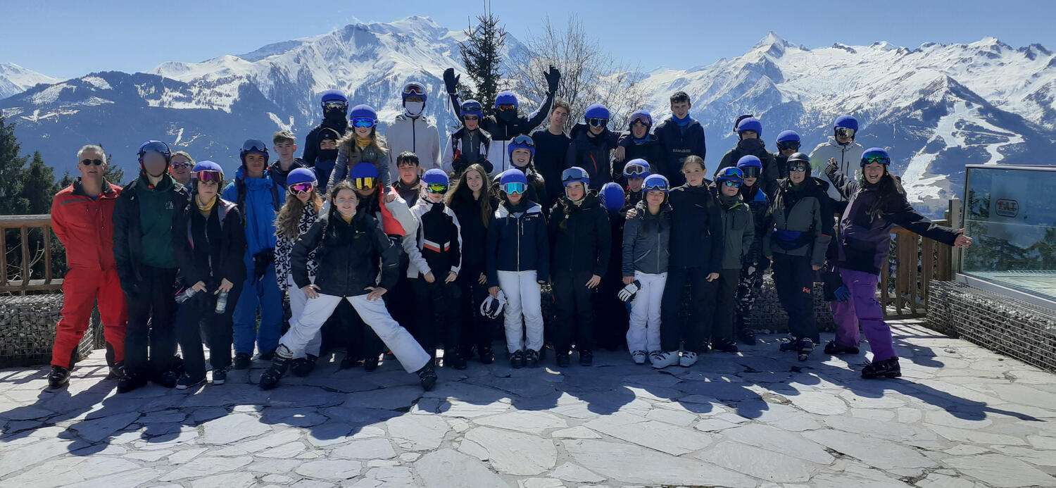 Sidcot School ski trip