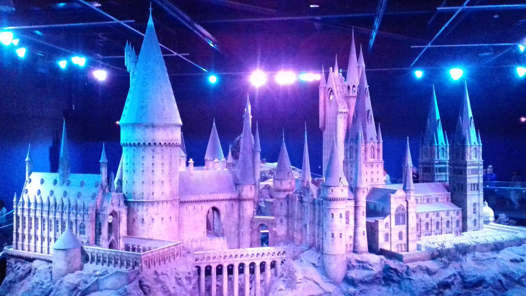 File:Hogwarts School, The Making of Harry Potter, Warner Bros