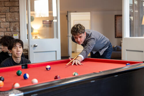 Wing House Playing Games