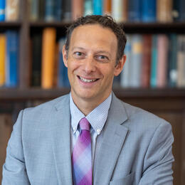Tom Ruddle Headshot